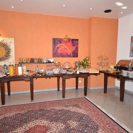 Alpha Hotel Garni Dietzenbach Ngoại thất bức ảnh