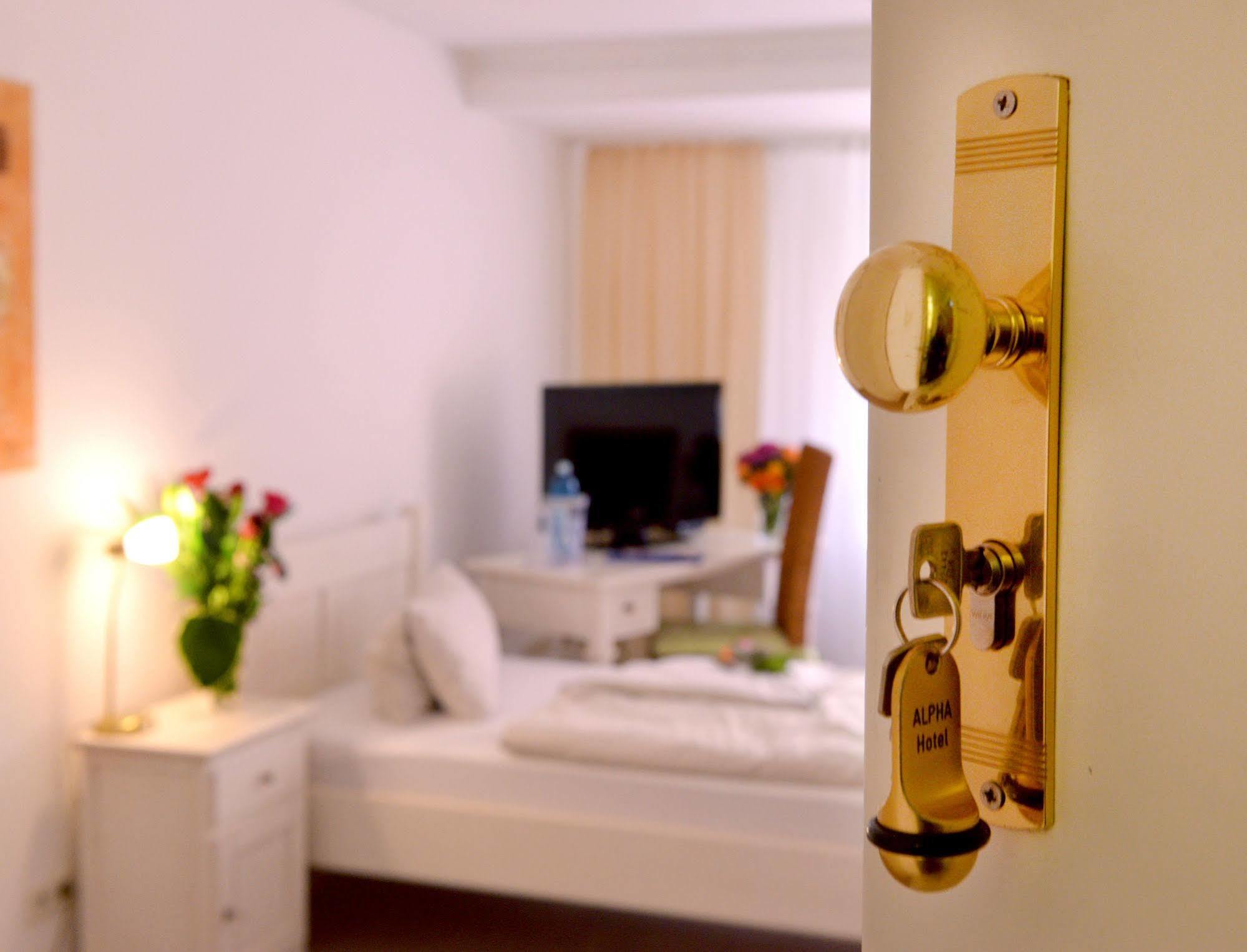 Alpha Hotel Garni Dietzenbach Ngoại thất bức ảnh